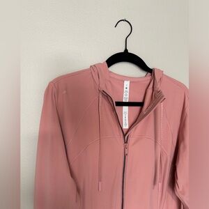 Lululemon Hooded Define Jacket Nulu in color Pink Puff
